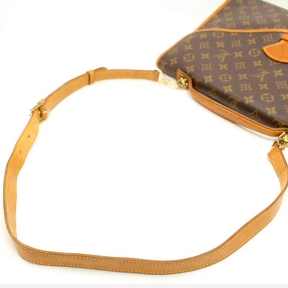 Authentic Louis Vuitton Beverly Business Bag - Picture 8 of 16